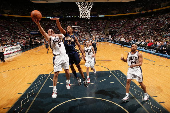 湖人引进2米13高中锋连恩 填补戴维斯空缺.