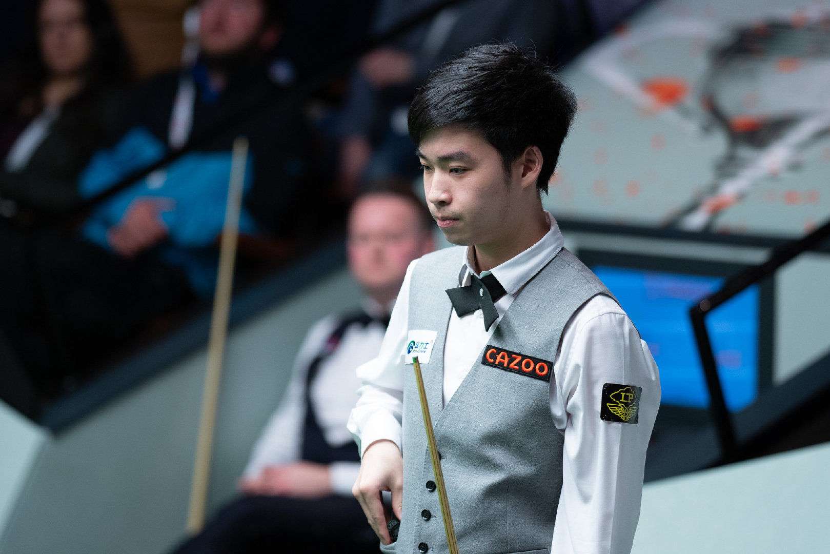 杜普兰蒂斯室内世锦赛夺冠 突破一项“不可思议的关卡”3-23 08：38.